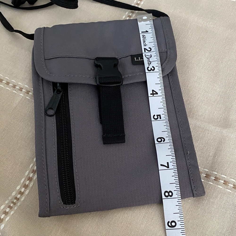 L.L. Bean Charcoal Belt Bag with Black Strap - Picture 9 of 14